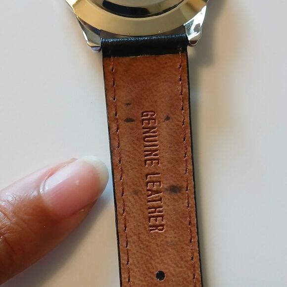 Wrangler Montana Silversmiths Ladies Horse Gold Tone Dial Watch WR 3ATM WR160 - Picture 9 of 16